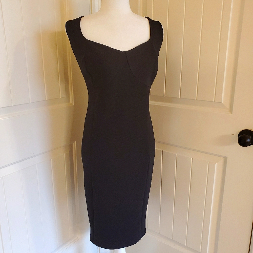 Forever 21 Sweetheart Neck Bodycon Dress